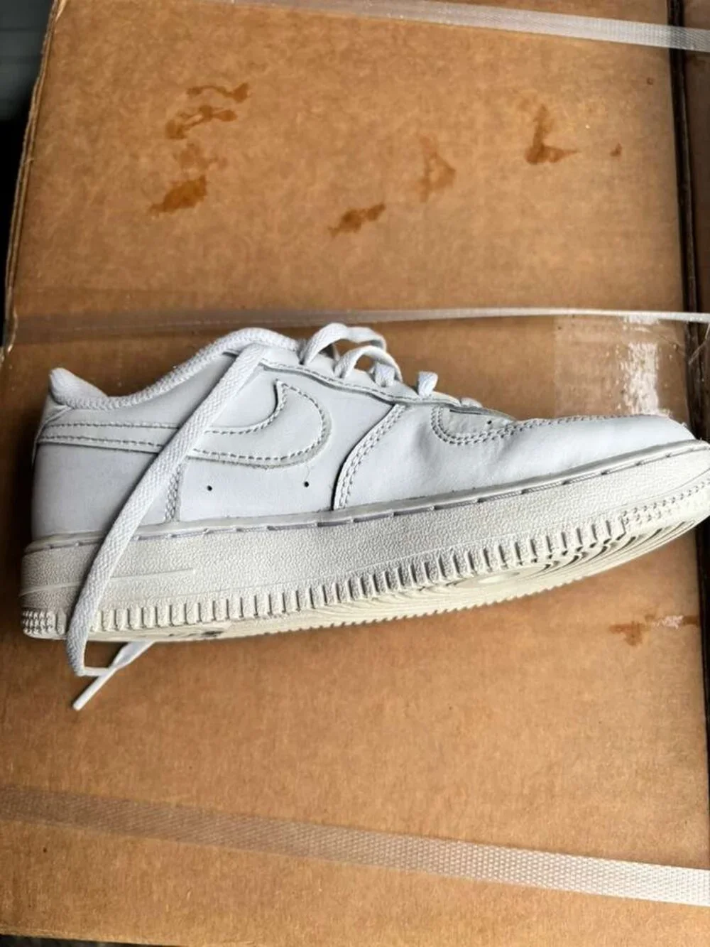 Nike Force 1 Low White Leather Toddler/Youth Sneakers size 1Y (A3)